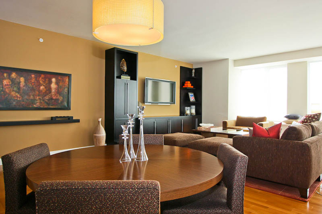 Dining room, Casual, Custom Built in, built-in, contemporary living room, modern materials, 